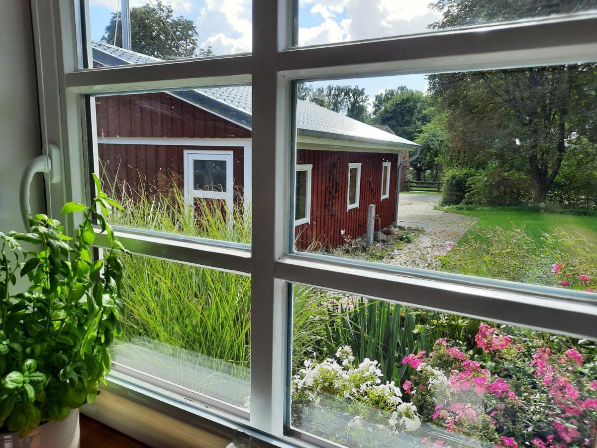 Idyllisches Schwedenhaus In Ruhiger Hanglage Oetzen Ngoại thất bức ảnh